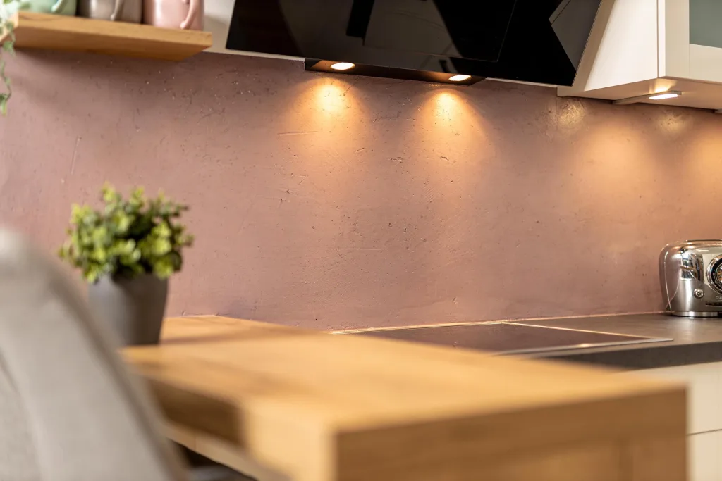 Fugenlose Wandoberflächen bei Neubauten und Sanierungen